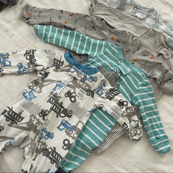 Set of 9 One Piece Pajamas for New Born Baby Boy - Picture 4 of 5